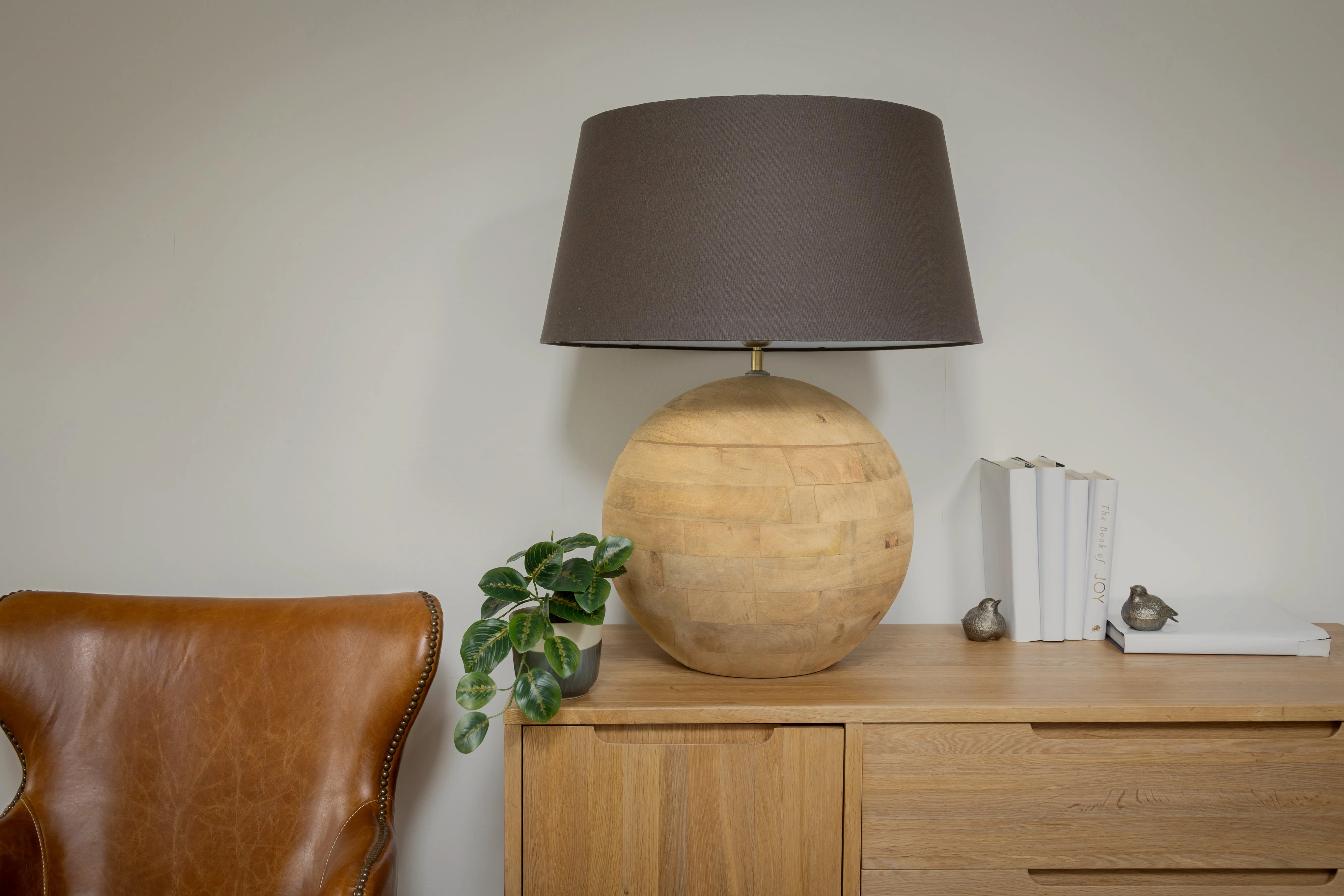 Natural Wooden Ball Table Lamp