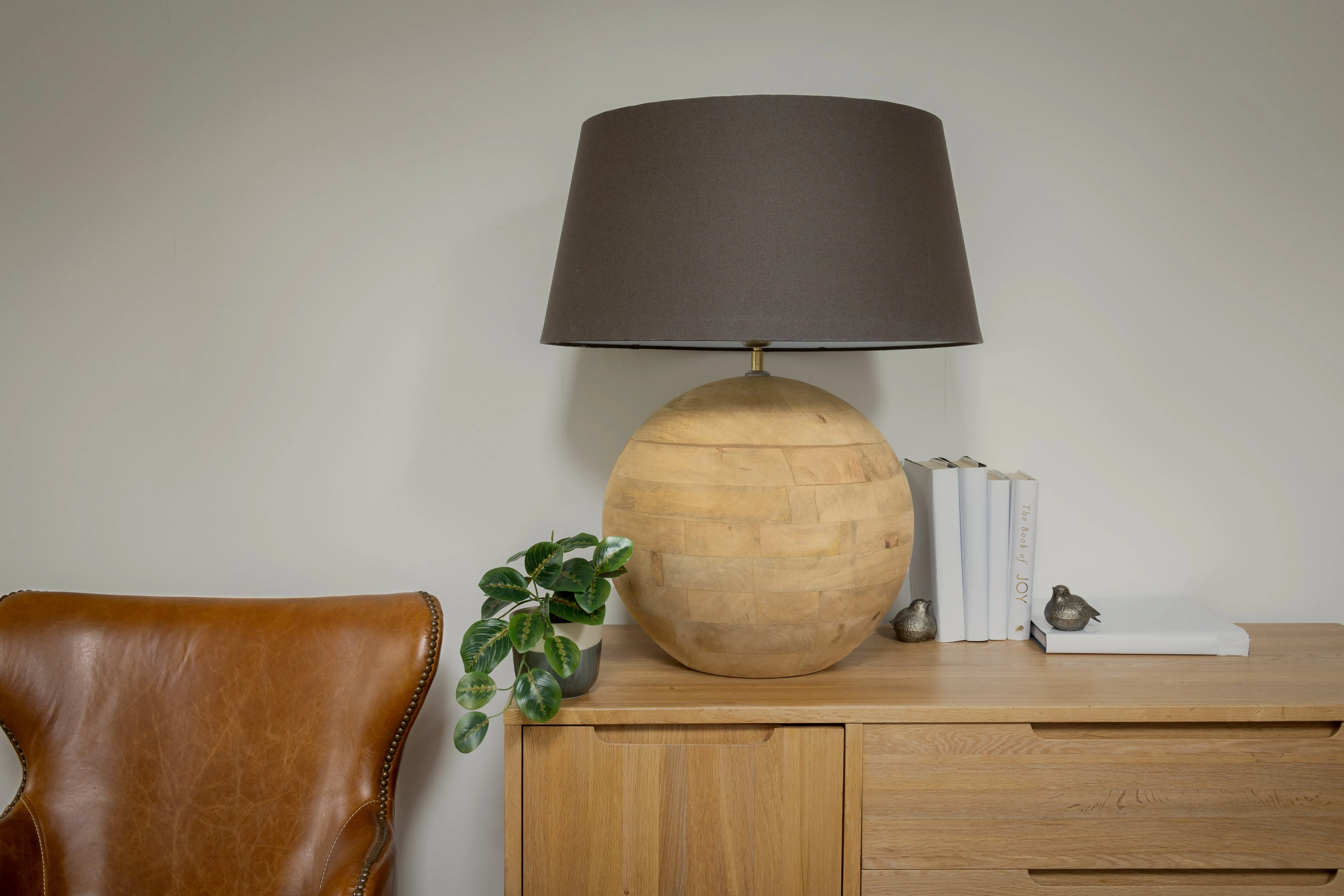 Natural Wooden Ball Table Lamp