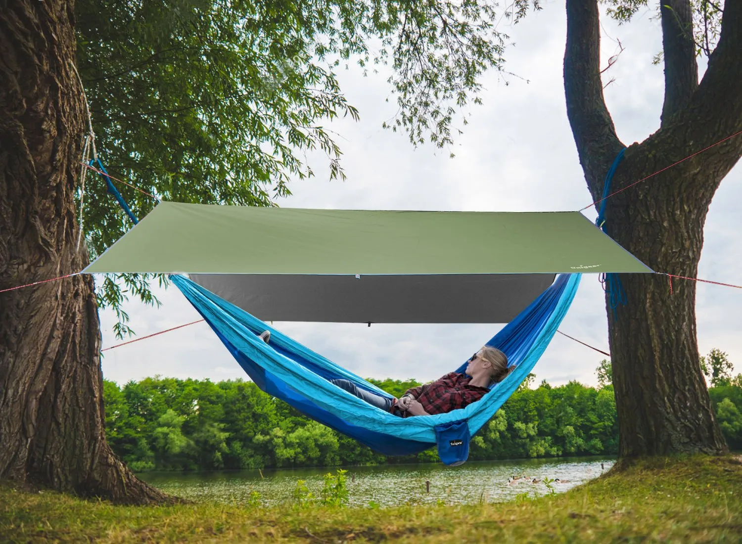 Rainproof Camping Tarp Shelter